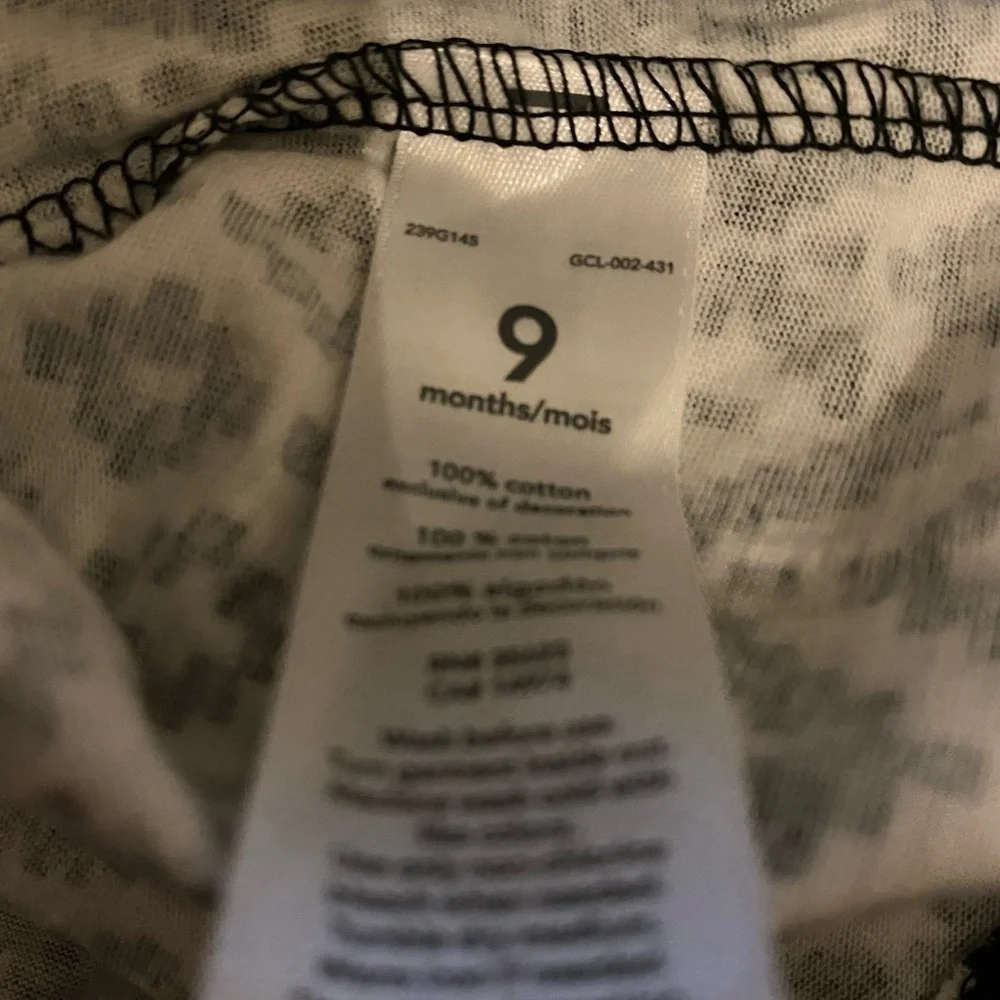 NWT Carter’s 2-piece set
